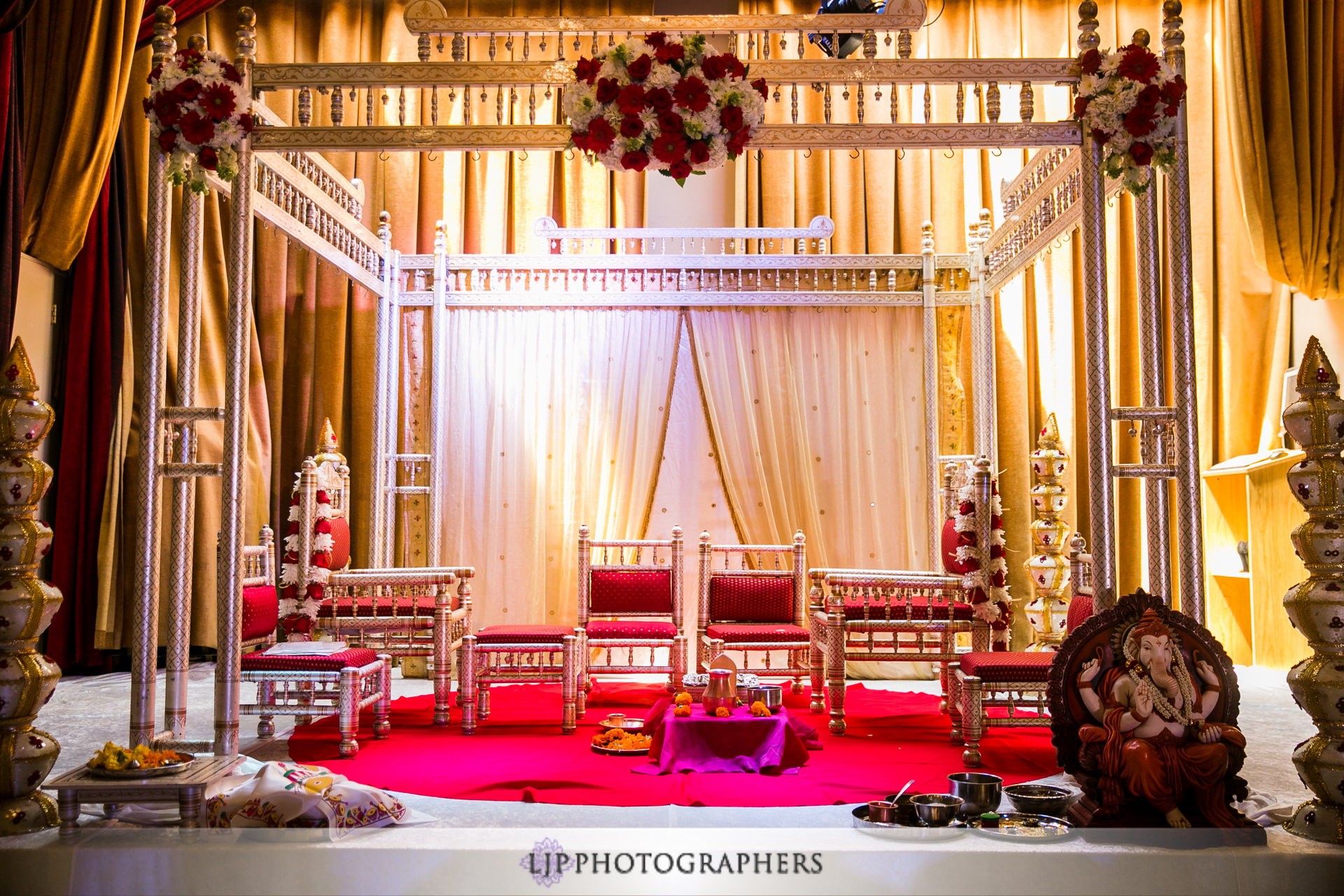 14-le-foyer-ballroom-north-hollywood-indian-wedding-photographer-wedding-ceremony-photos