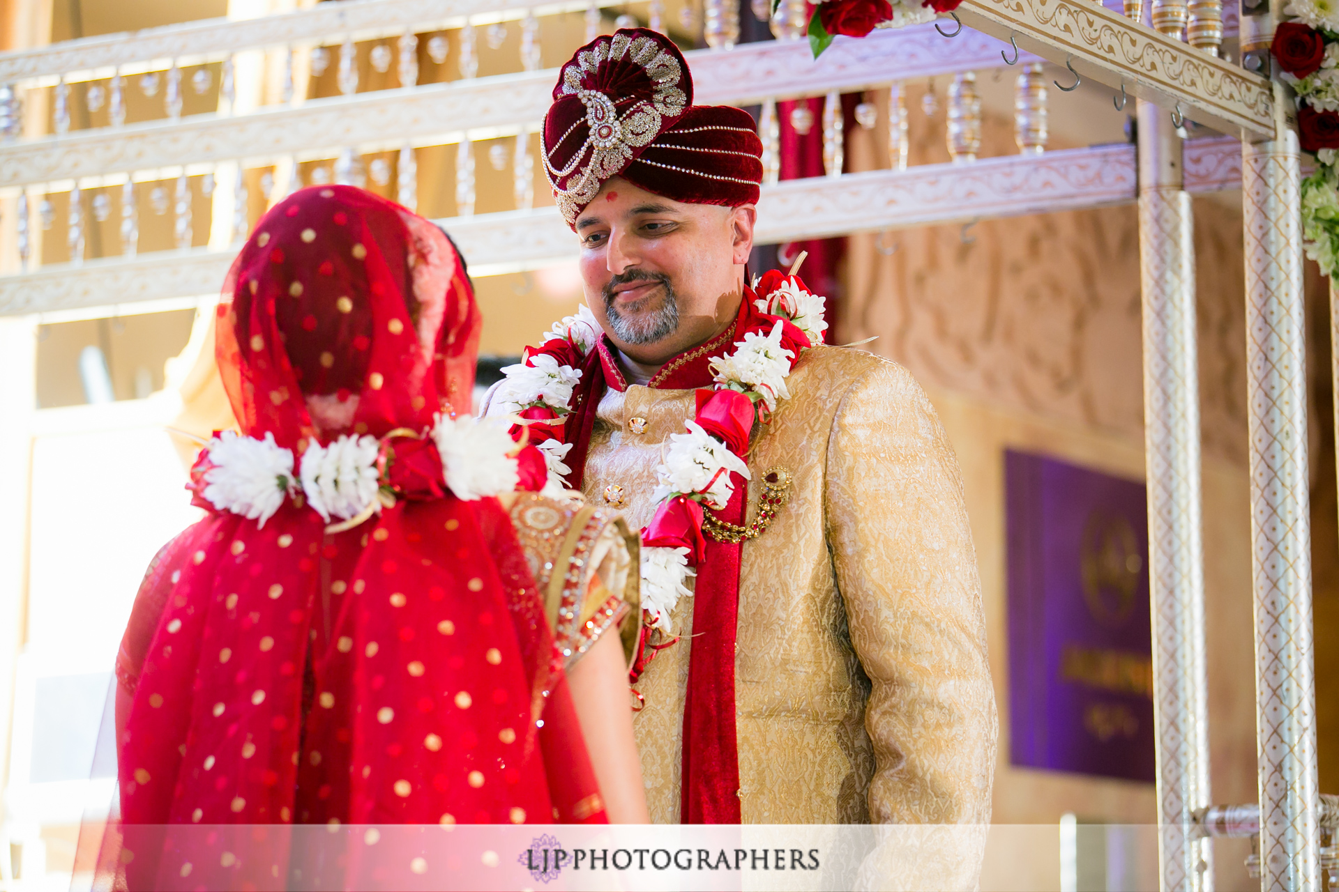 19-le-foyer-ballroom-north-hollywood-indian-wedding-photographer-wedding-ceremony-photos