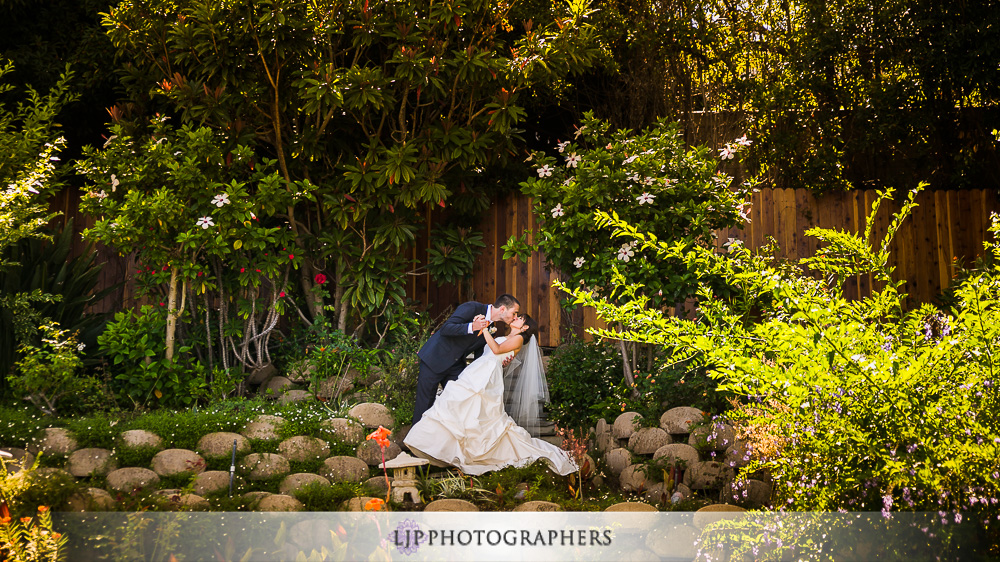 22-the-olympic-collection-los-angeles-wedding-photographer-first-look-couple-session-wedding-party-photos