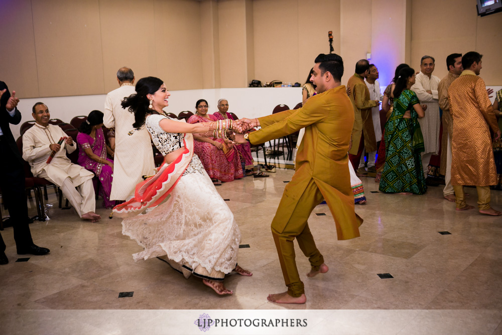 23-Jain-Center-Buena-Park-Wedding-Photography