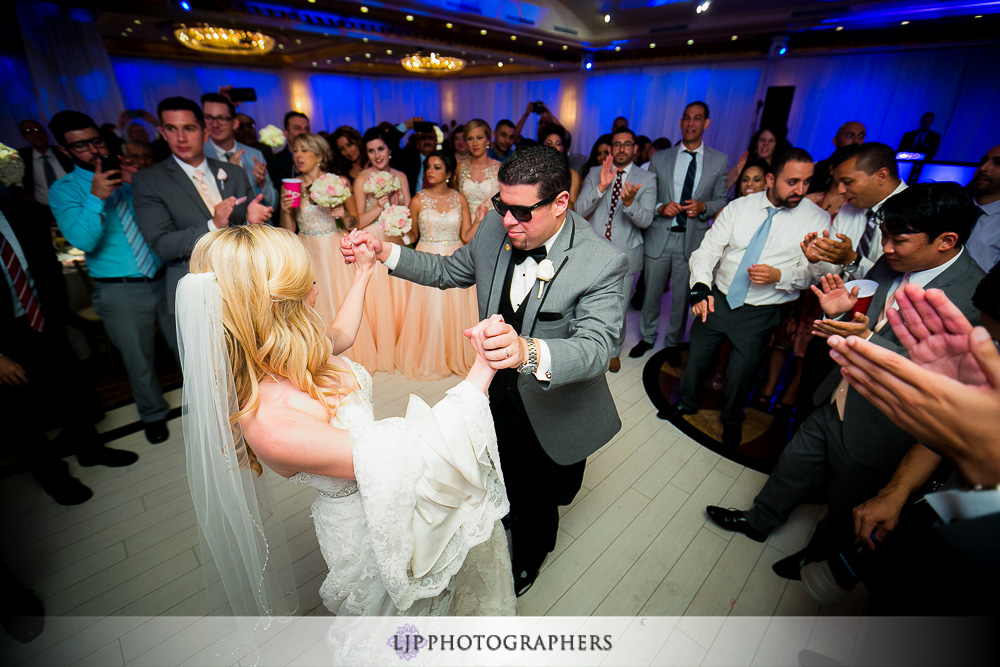 29-la-banquets-glenoaks-ballroom-wedding-photographer-wedding-reception-photos