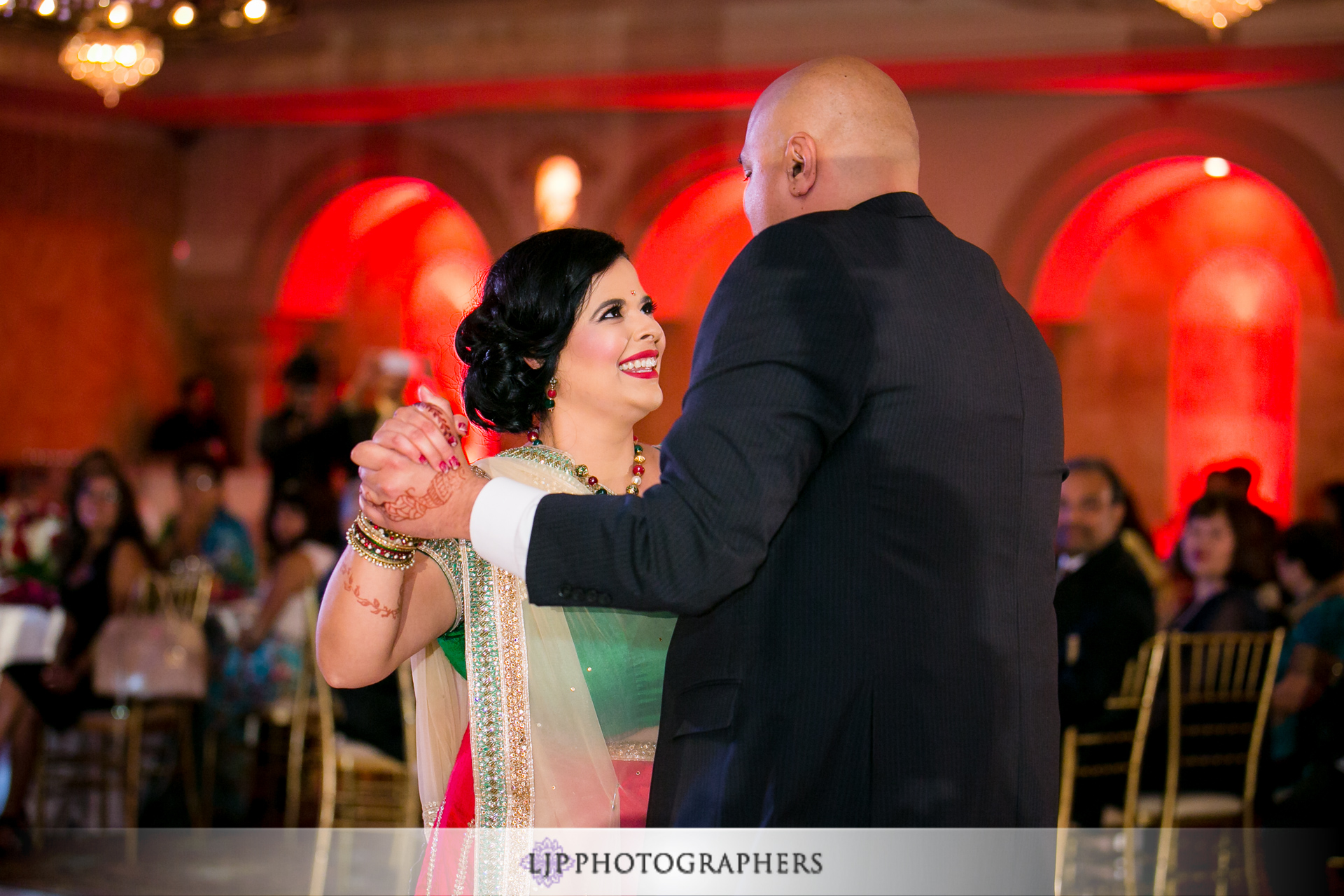 34-le-foyer-ballroom-north-hollywood-indian-wedding-photographer-wedding-reception-photos