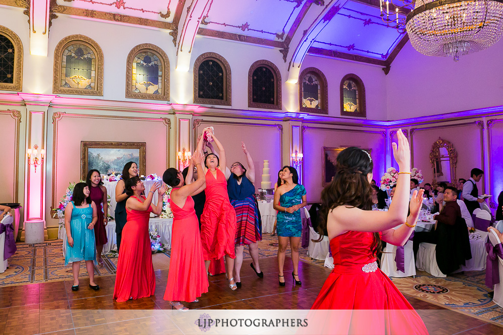 37-the-langham-huntington-pasadena-wedding-photographer-wedding-reception-photos