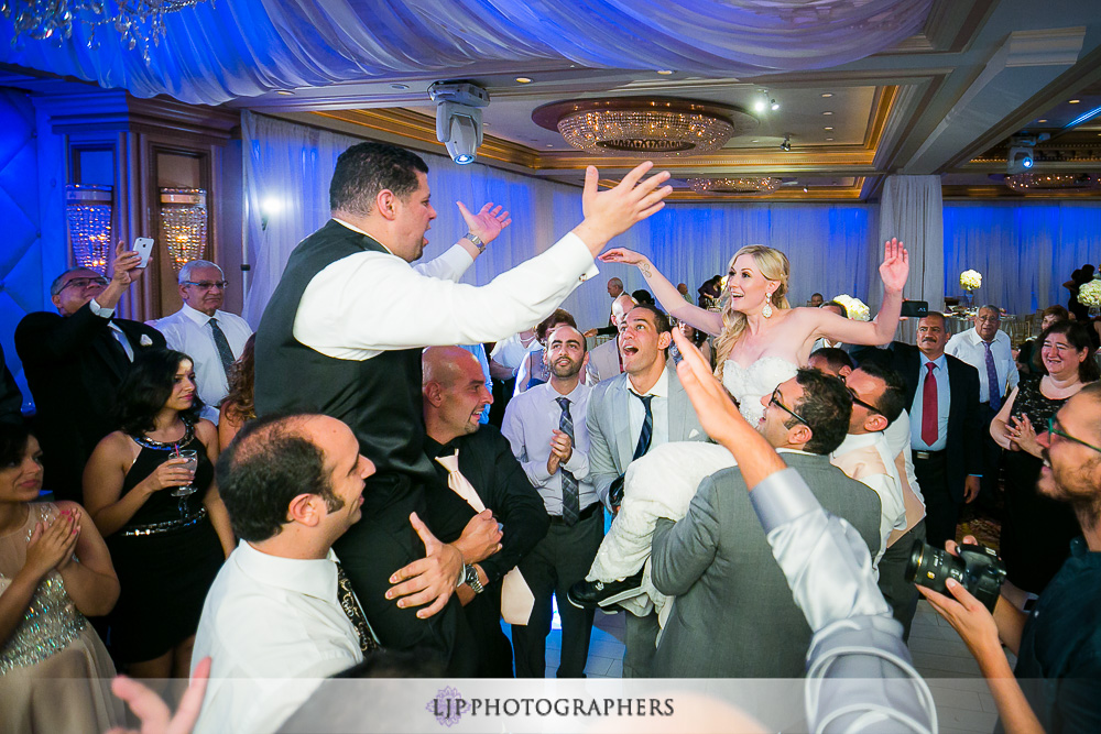 38-la-banquets-glenoaks-ballroom-wedding-photographer-wedding-reception-photos