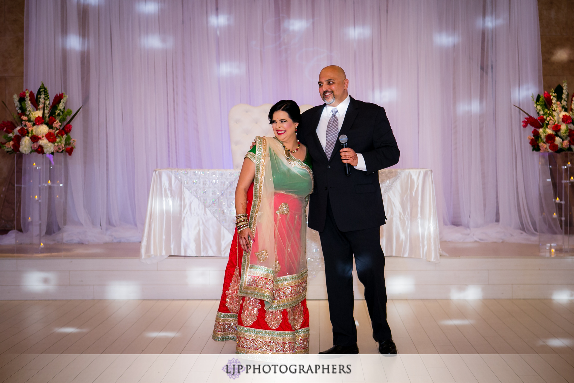40-le-foyer-ballroom-north-hollywood-indian-wedding-photographer-wedding-reception-photos