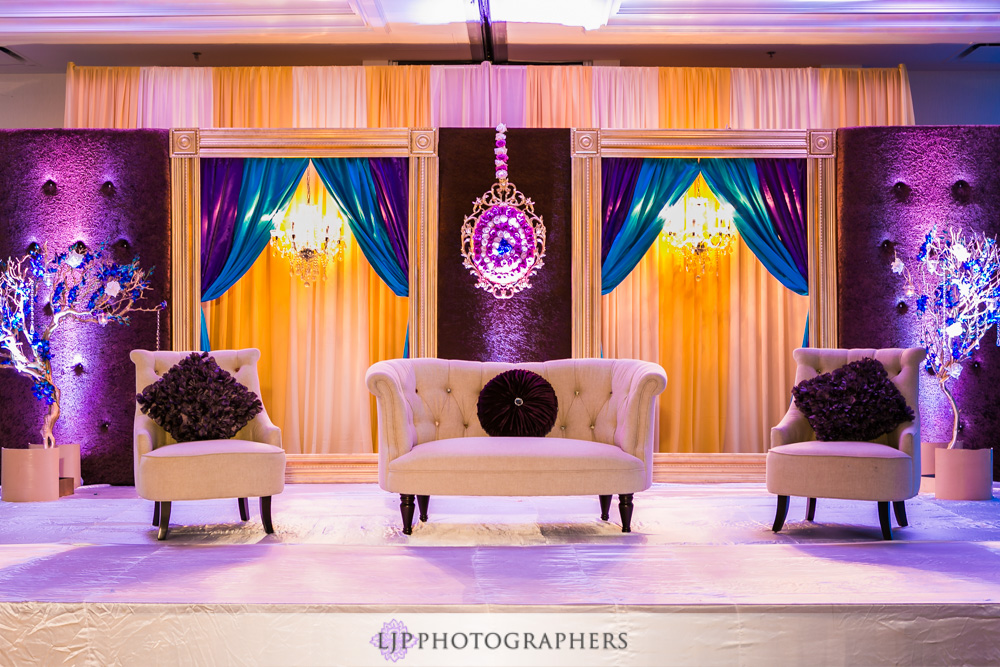 40-newport-beach-marriott-hotel-indian-wedding-photographer-wedding-reception-photos