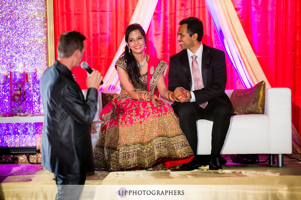 42-santiago-canyon-mansion-indian-wedding-photographer-baraat-wedding-reception-photos