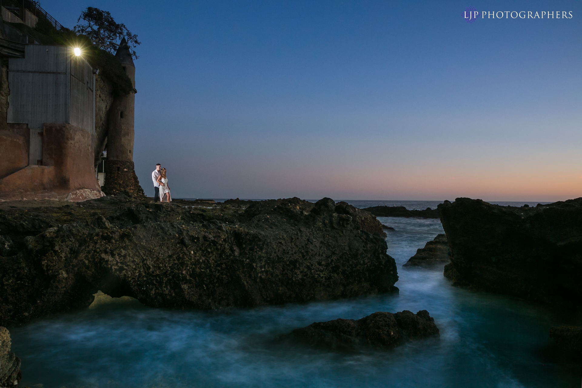 13-Laguna-Beach-Engagement-Photography