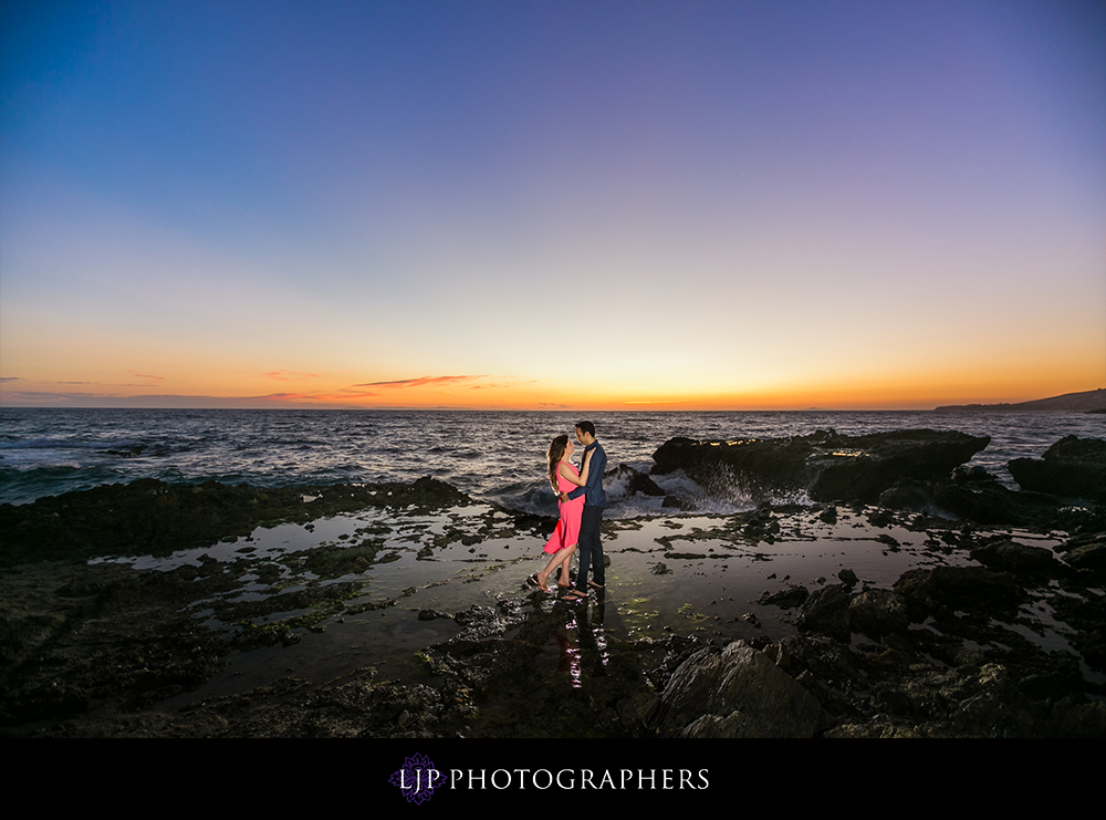 13_Downtown_Laguna_Beach_Engagment_Session