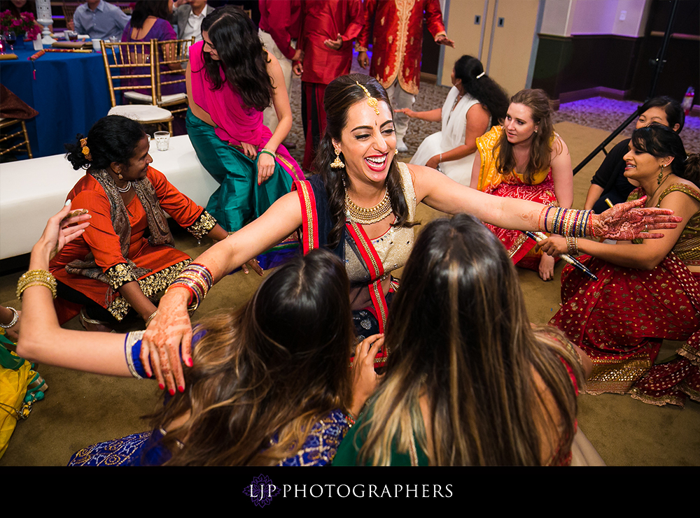 18-Pacific-Hills-Banquet-Indian-Wedding-Photography