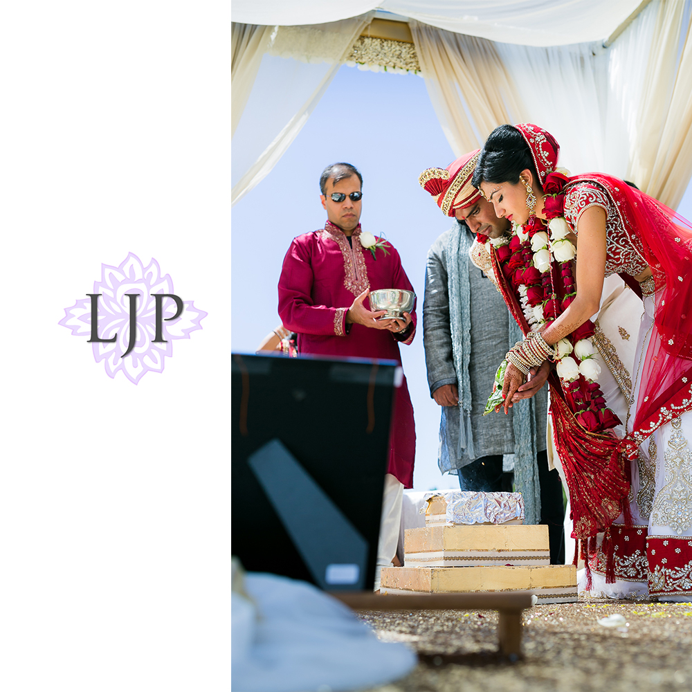 19-los-verdes-golf-course-indian-wedding-photographer-wedding-ceremony-photos