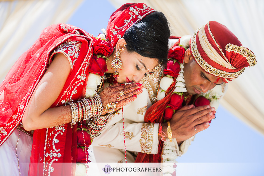 24-los-verdes-golf-course-indian-wedding-photographer-wedding-ceremony-photos