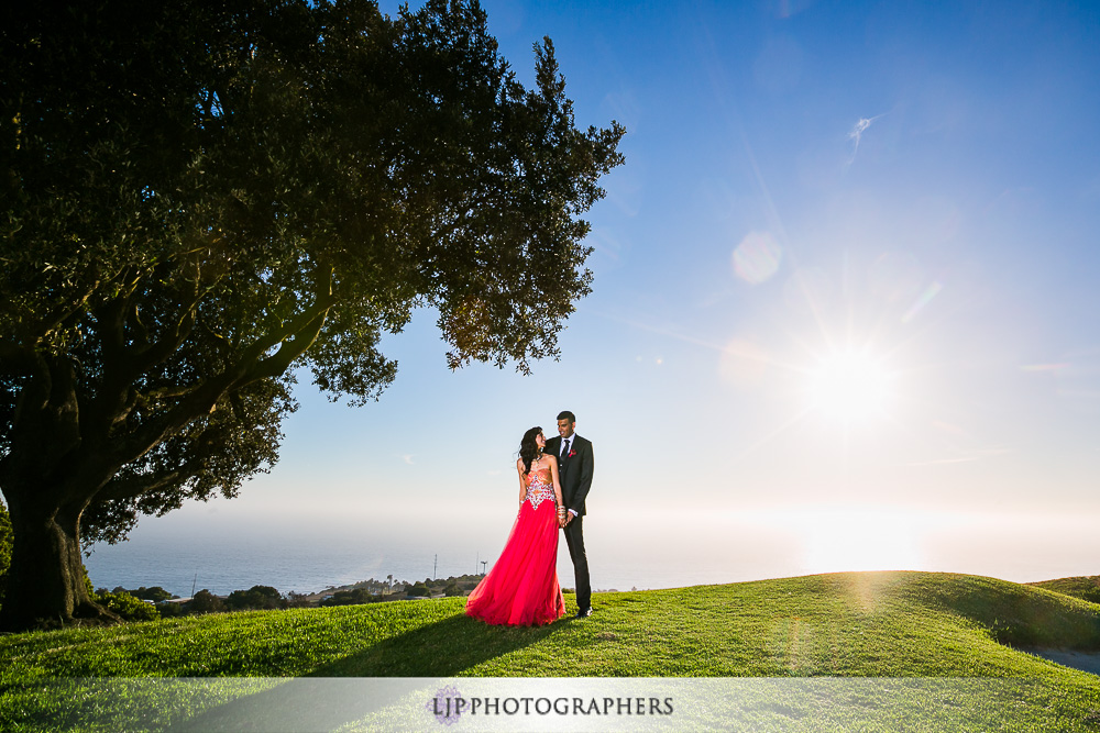 28-los-verdes-golf-course-indian-wedding-photographer-couple-session-photos