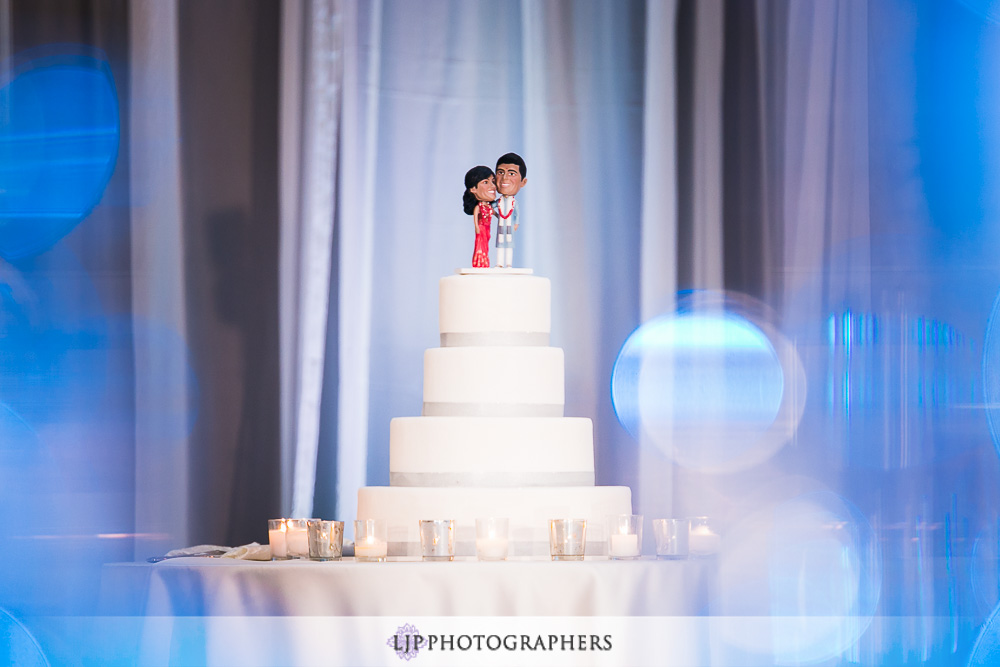 32-los-verdes-golf-course-indian-wedding-photographer-wedding-reception-photos