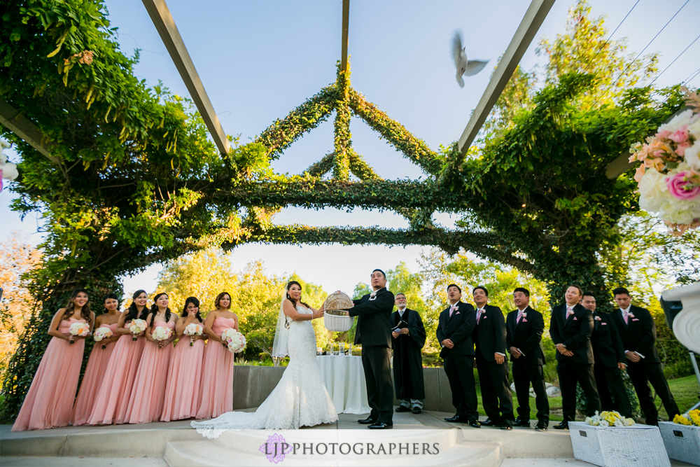 39-coyote-hills-golf-course-wedding-photographer-wedding-ceremony-photos