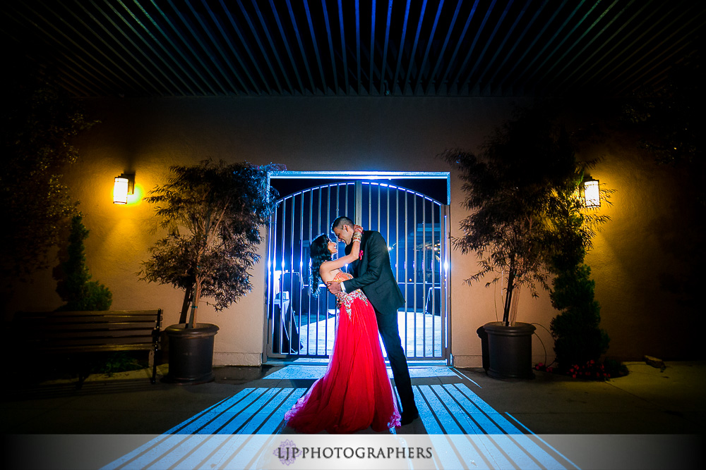 40-los-verdes-golf-course-indian-wedding-photographer-wedding-reception-photos