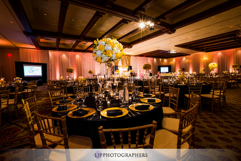 43-Hyatt-Huntington-Beach-Wedding-Reception