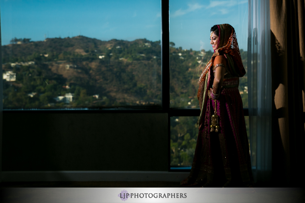 05-Hilton-Unverisal-Indian-Wedding-Photography