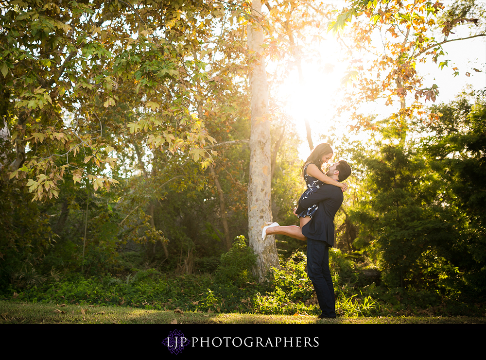 06-Corona-Del-Mar-Engagement-Photography