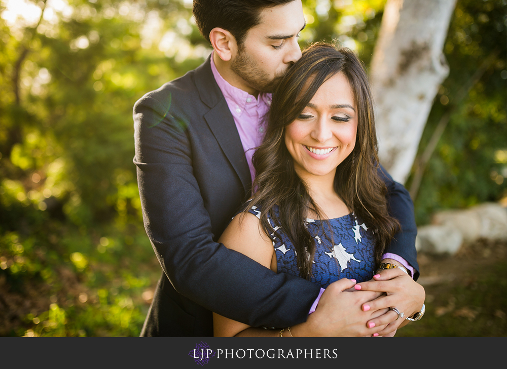 08-Corona-Del-Mar-Engagement-Photography