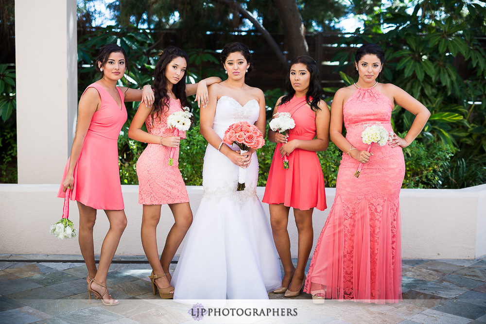 08-hilton-orange-county-costa-mesa-wedding-photographer-getting-ready-photos