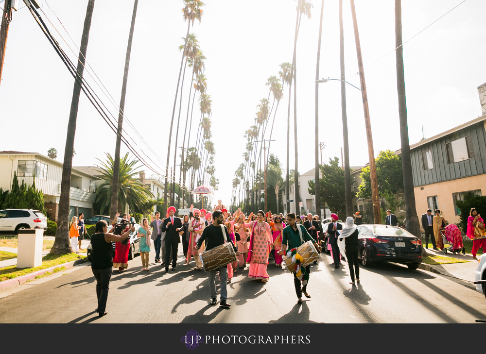 12-Hilton-Unverisal-Indian-Wedding-Photography