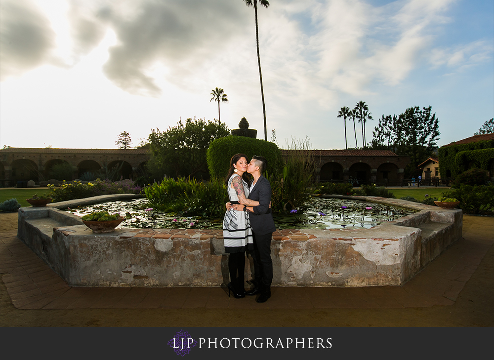 12-Mission-San-Juan-Capistrano-Engagement-Photography