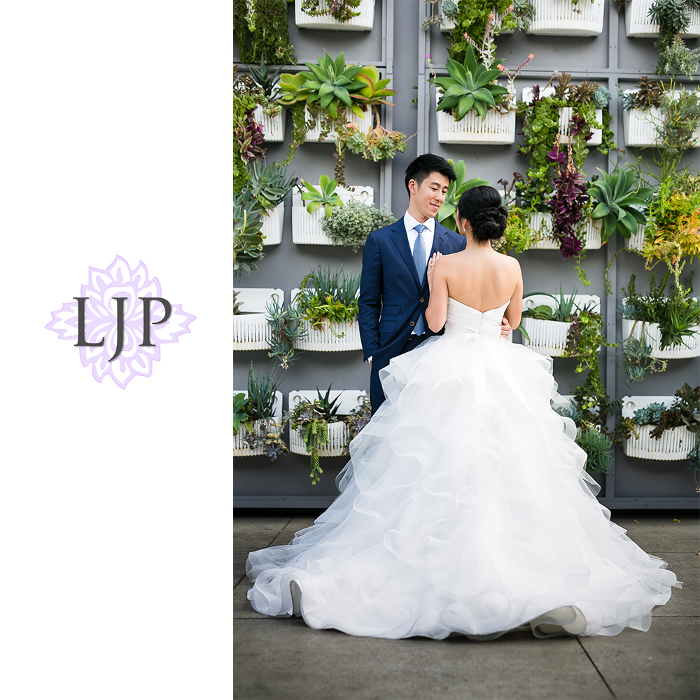 18-colony-house-anaheim-wedding-photographer-couple-session-photos