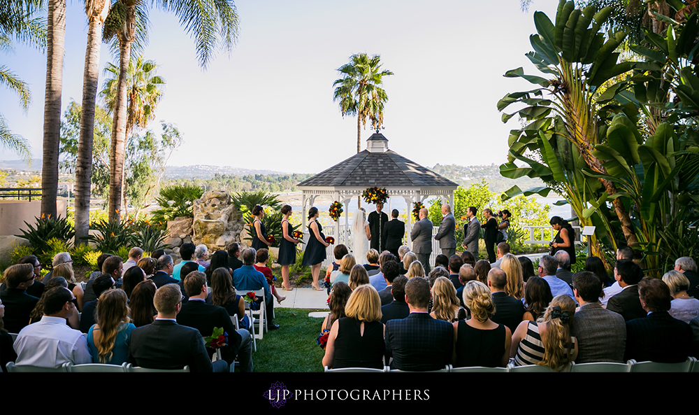 19-newport-beach-marriott-bayview-wedding-photographer-wedding-ceremony-photos