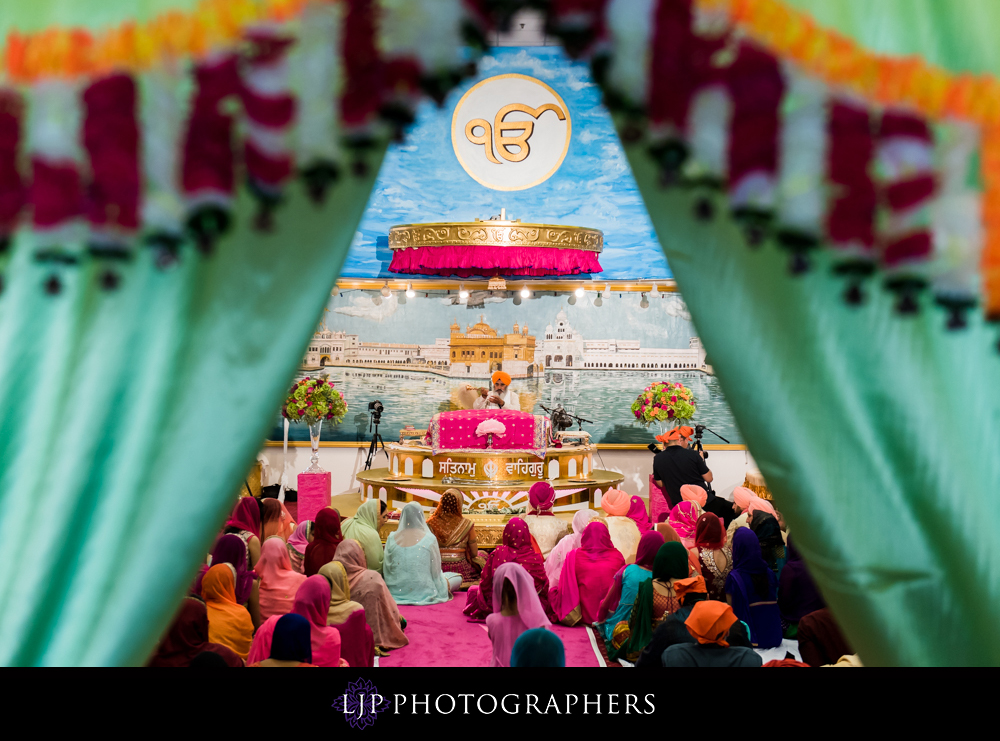 21-Hilton-Unverisal-Indian-Wedding-Photography