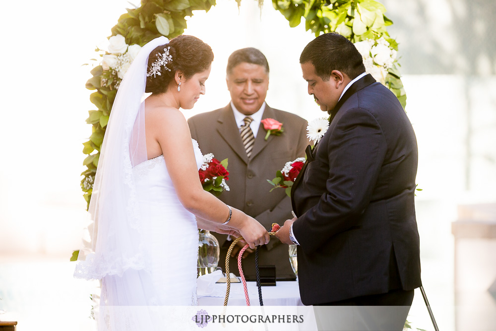 22-hilton-orange-county-costa-mesa-wedding-photographer-wedding-ceremony-photos