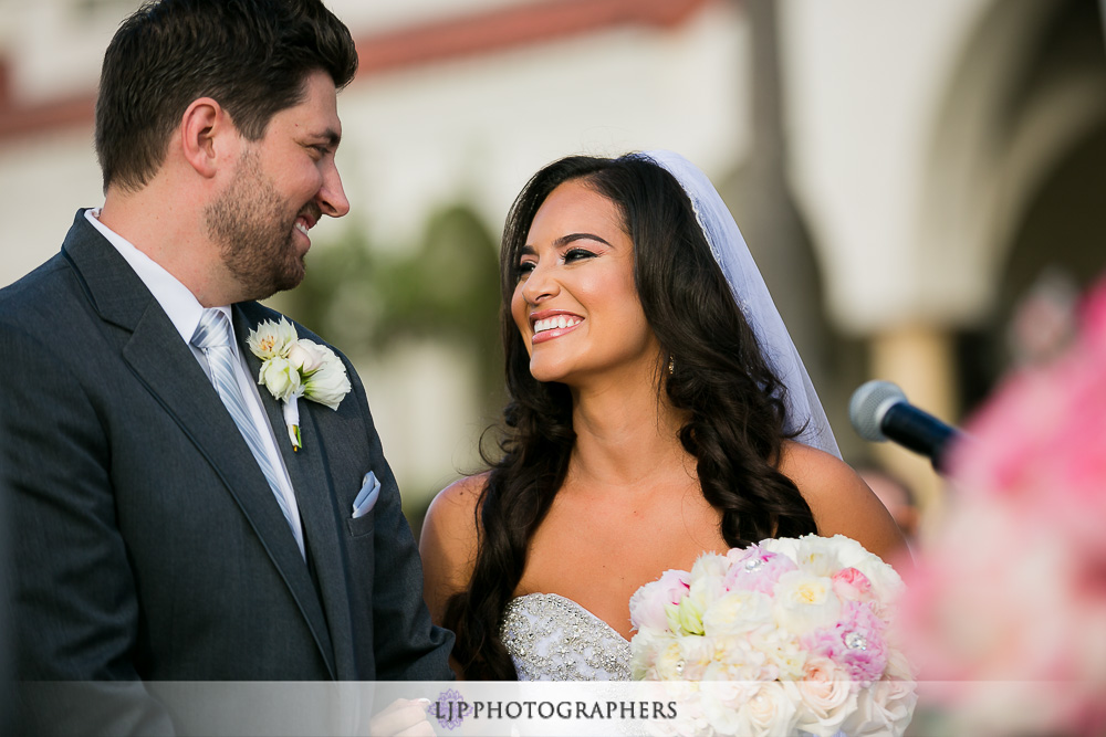 26-hyatt-huntington-beach-wedding