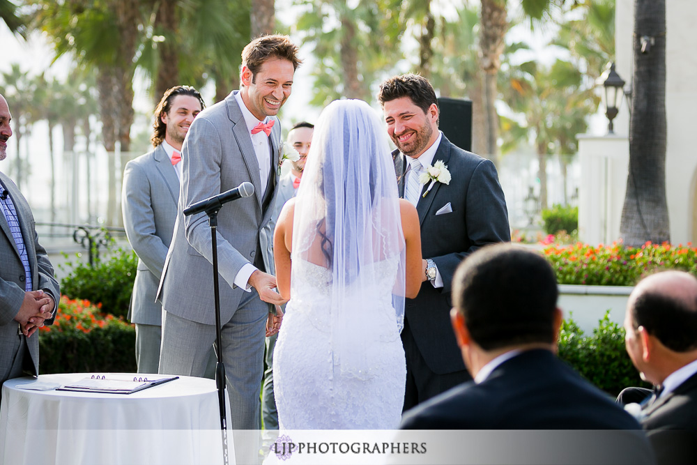 27-hyatt-huntington-beach-wedding