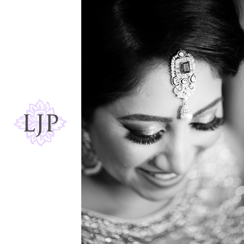 28-Hilton-Unverisal-Indian-Wedding-Photography