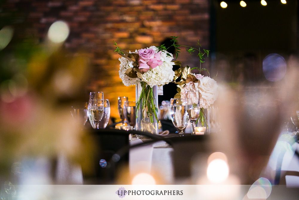 28-colony-house-anaheim-wedding-photographer-wedding-reception-photos