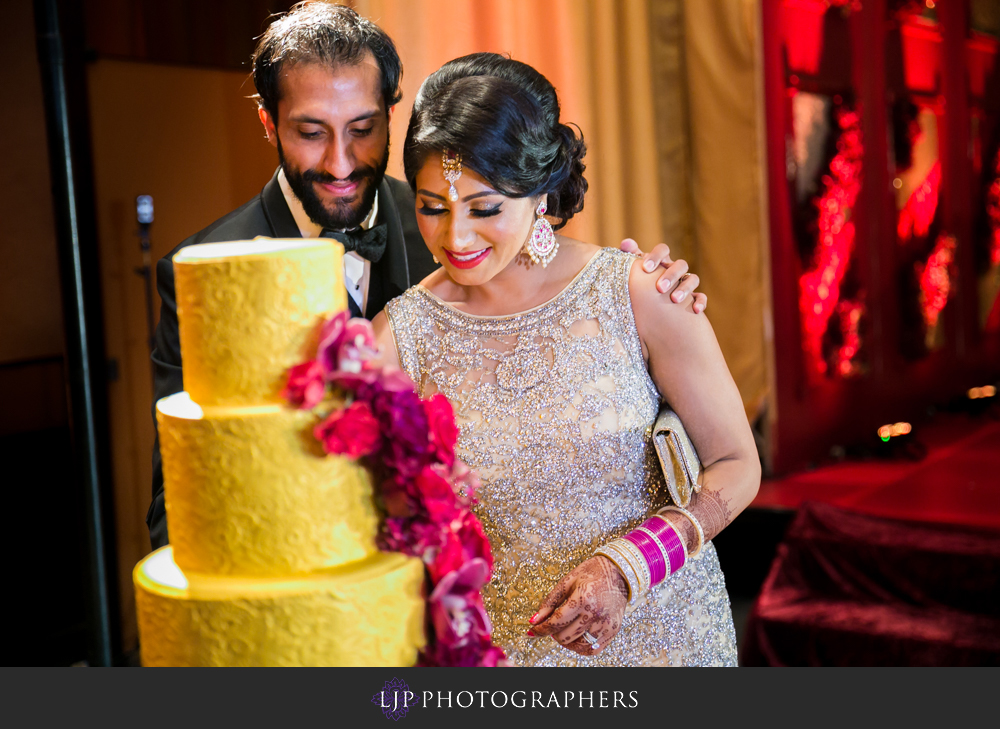 42-Hilton-Unverisal-Indian-Wedding-Photography