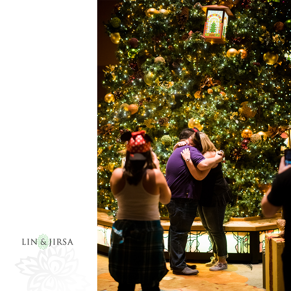 05-grand-californian-hotel-engagement-photographer