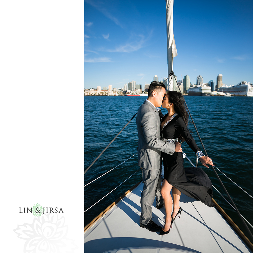 09-downtown-san-diego-engagement-photography