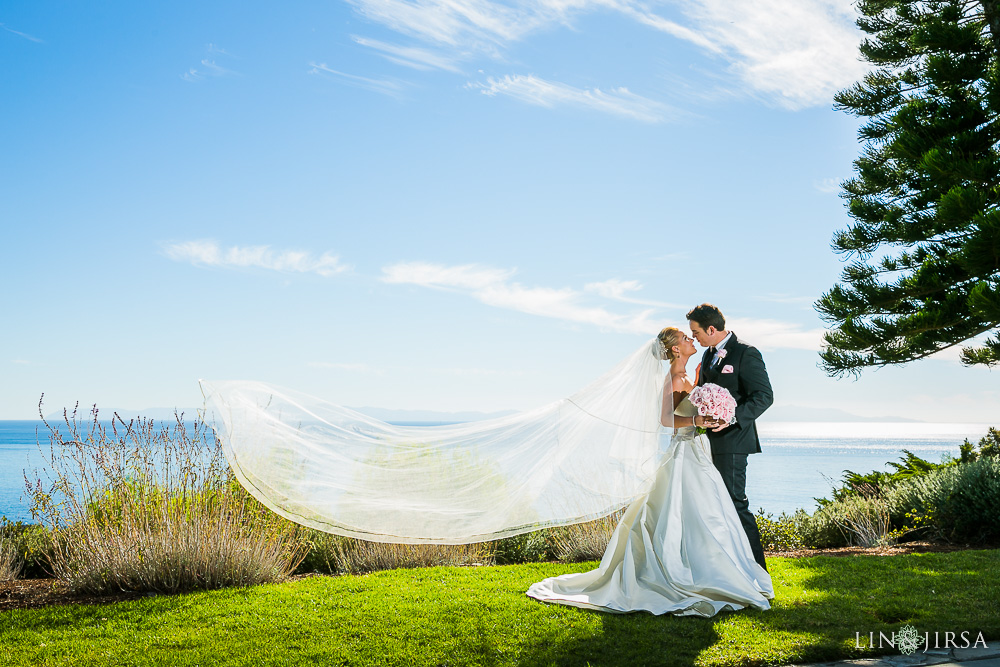 13-wayfarers-chapel-wedding-photographer