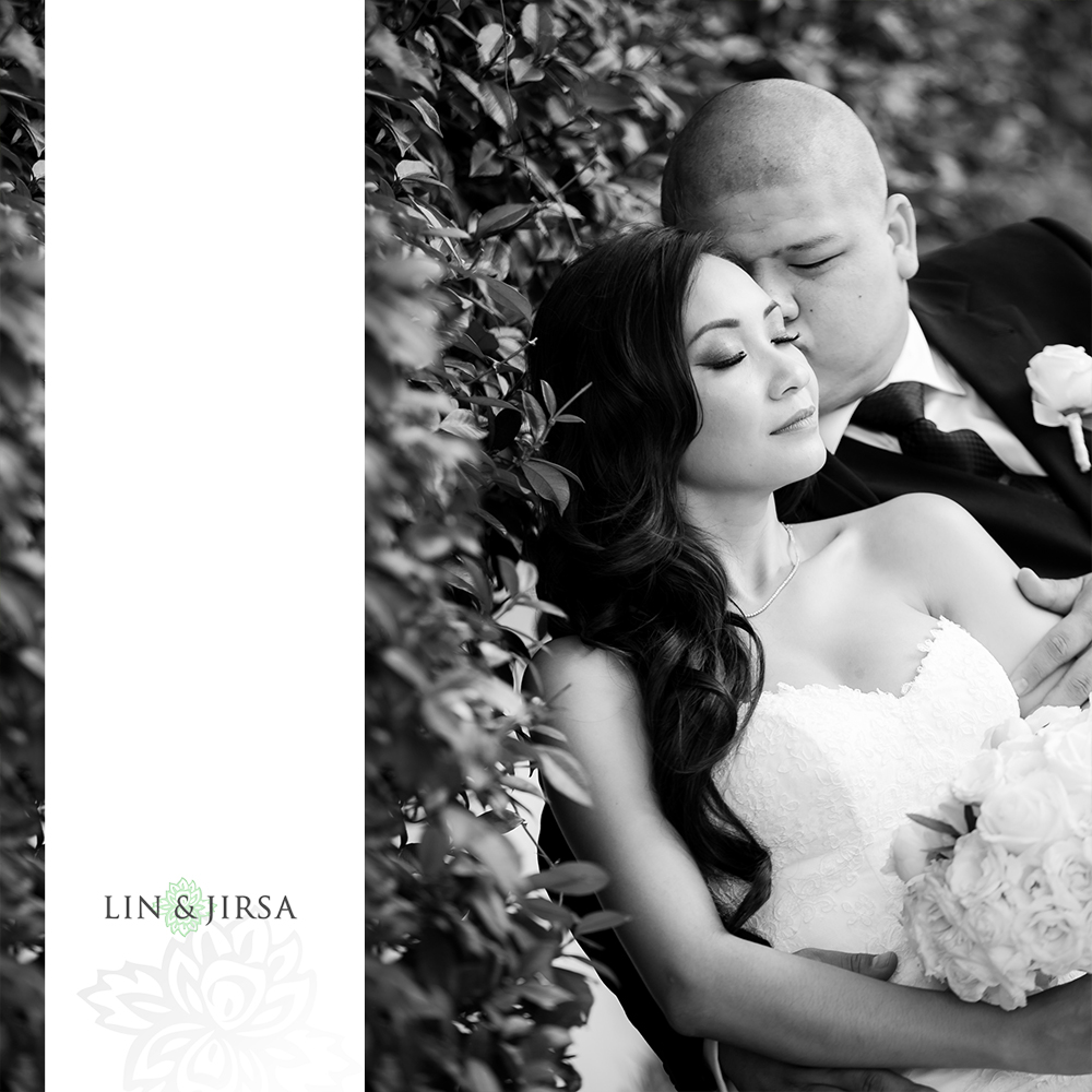 16-newport-beach-marriott-bayview-wedding-photographer