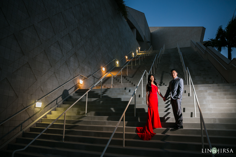 17-downtown-san-diego-engagement-photography