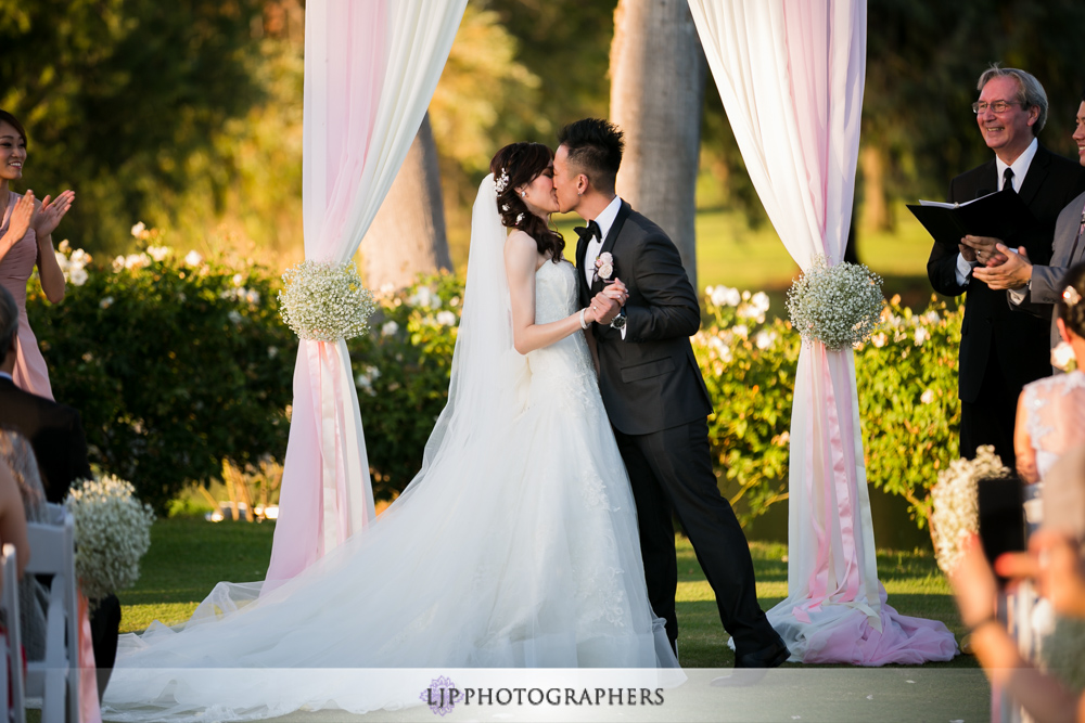 28-los-coyotes-country-club-wedding-photography