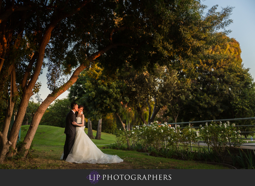 30-los-coyotes-country-club-wedding-photography