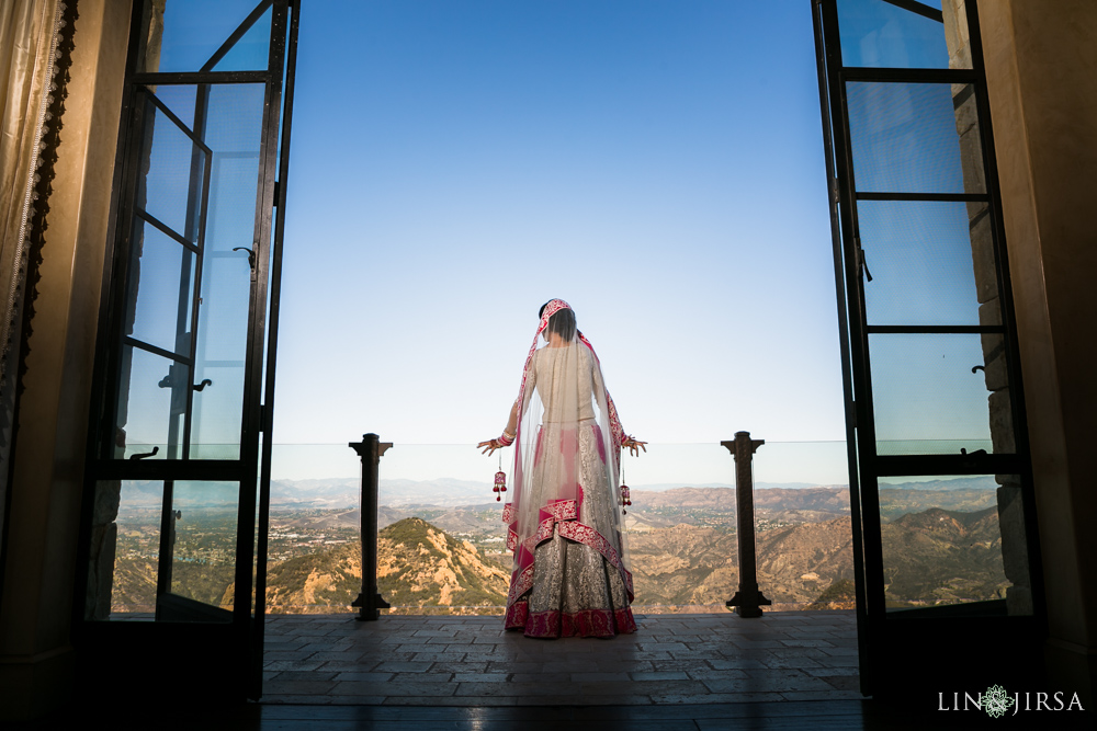 06-malibu-rocky-oaks-estate-wedding-photography