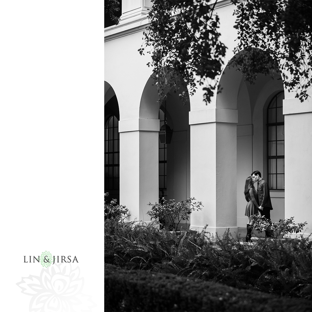 10-pasadena-city-hall-engagement-photographer