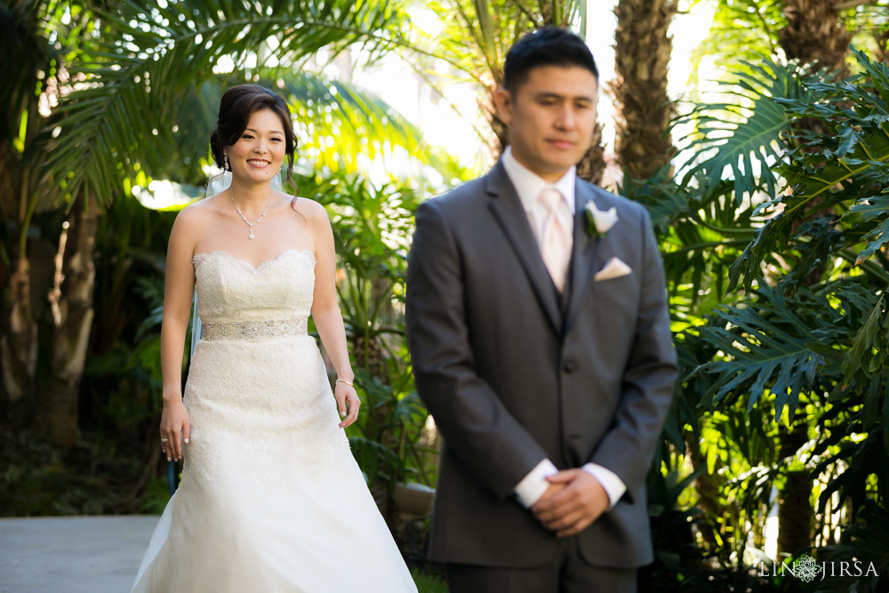 17-hyatt-regency-huntington-beach-thai-wedding-photographer