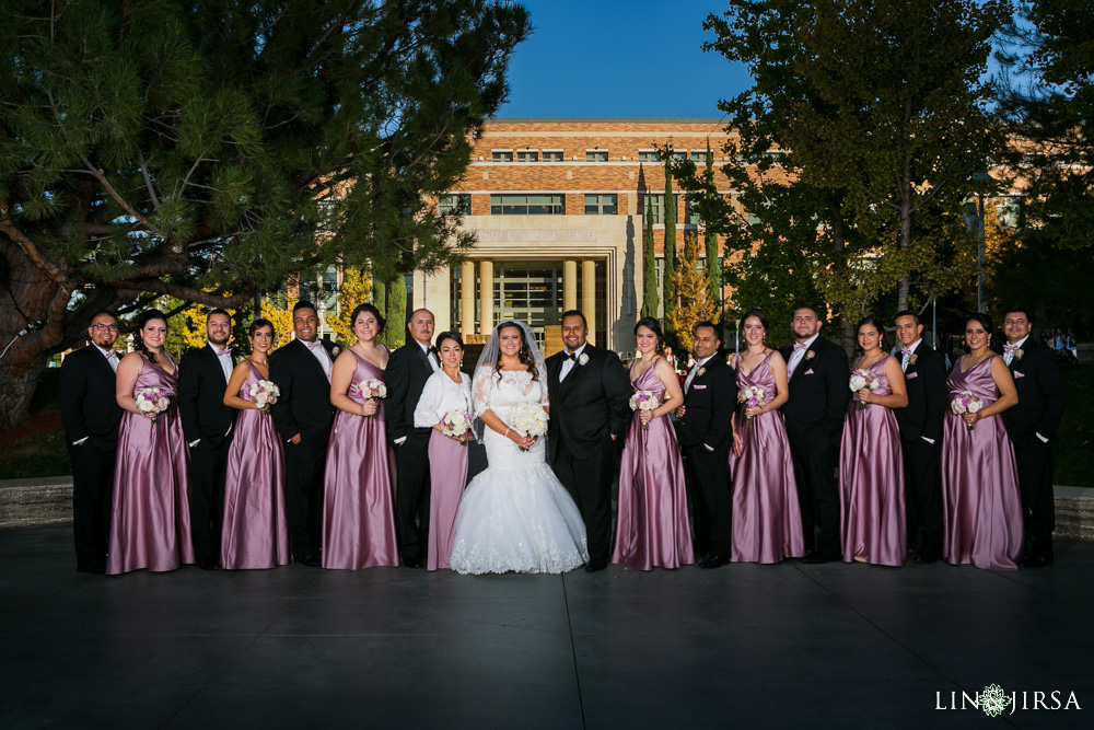 17-renaisssance-banquet-hall-glendale-wedding-photographer