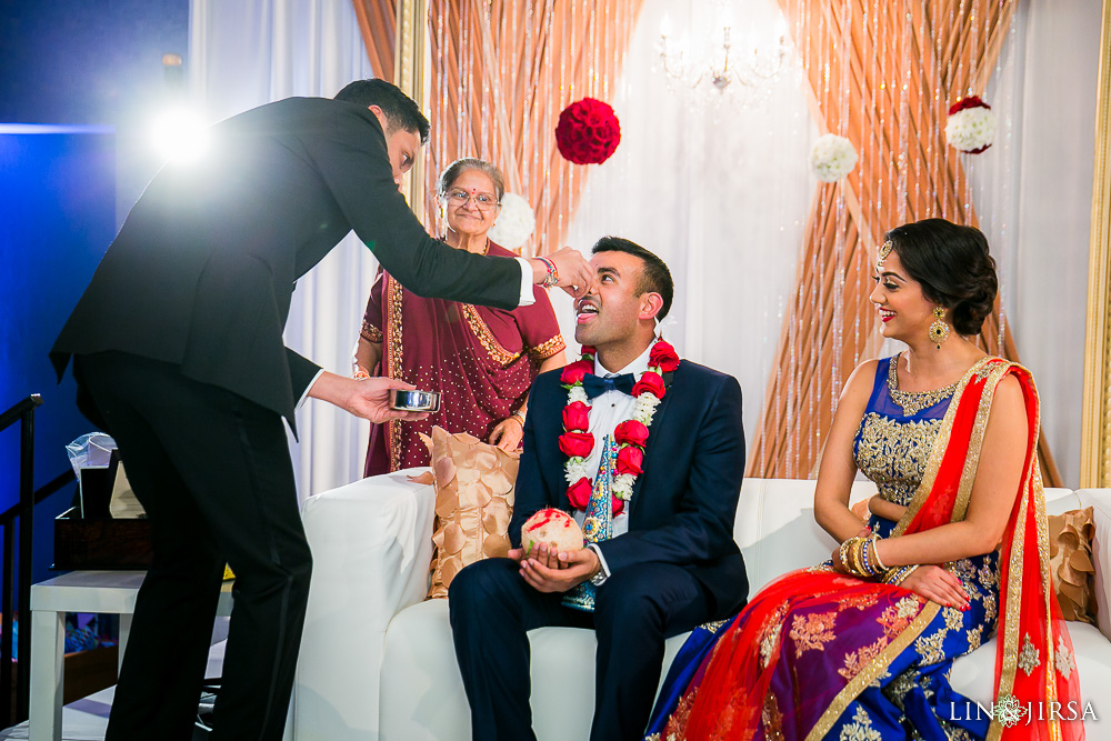 19-irvine-marriott-hotel-indian-wedding-photographer