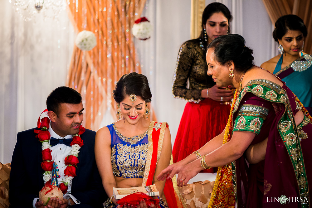 21-irvine-marriott-hotel-indian-wedding-photographer