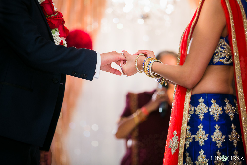 23-irvine-marriott-hotel-indian-wedding-photographer